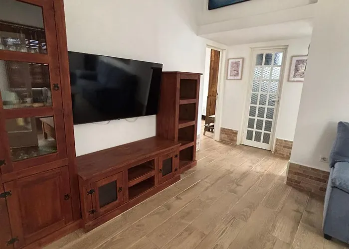 Casa Joy * לה אוליבה